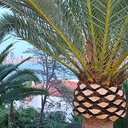 Casa Veintiuno En Calp Apartment Bagian luar foto