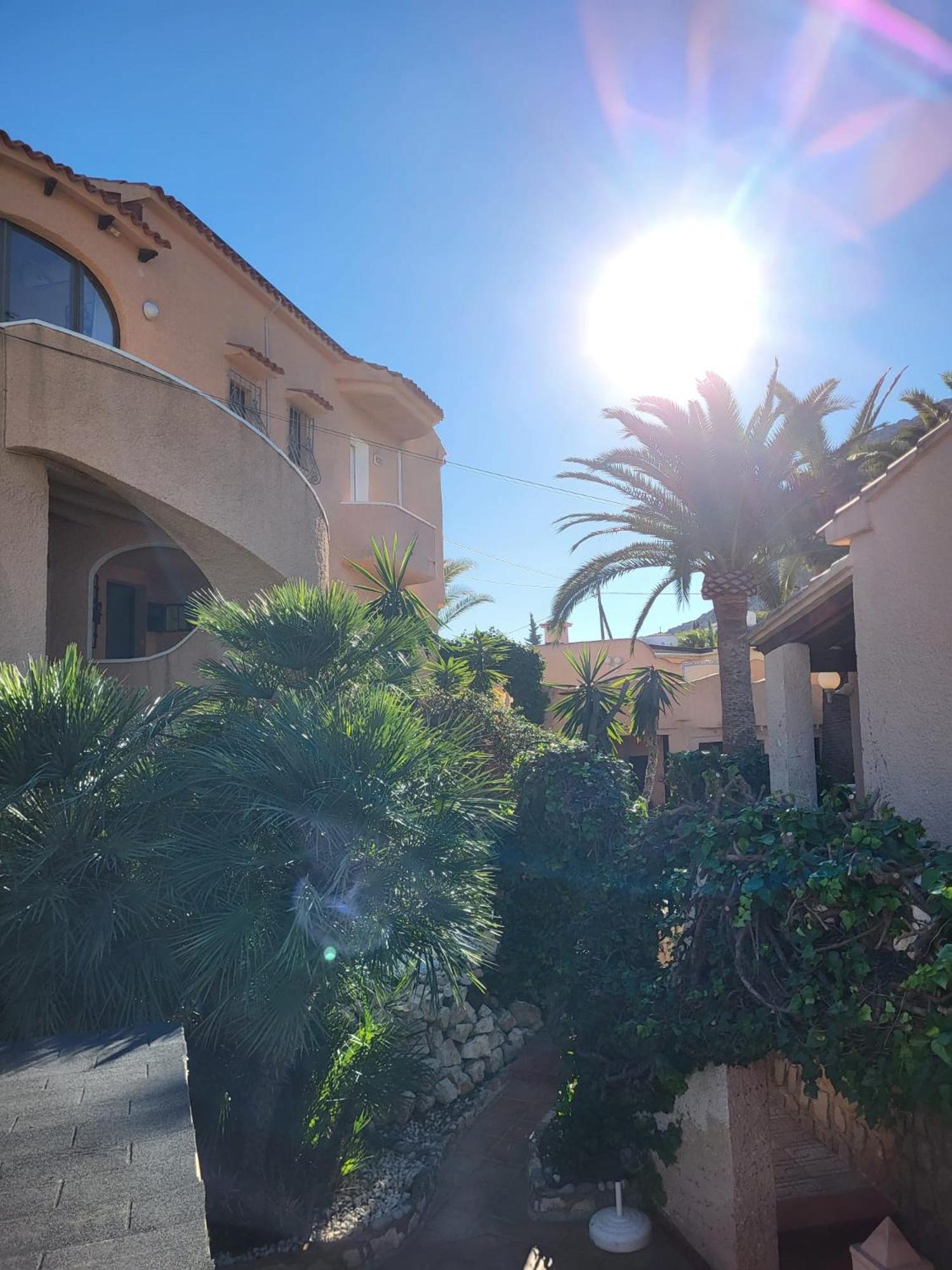 Casa Veintiuno En Calp Apartment Bagian luar foto