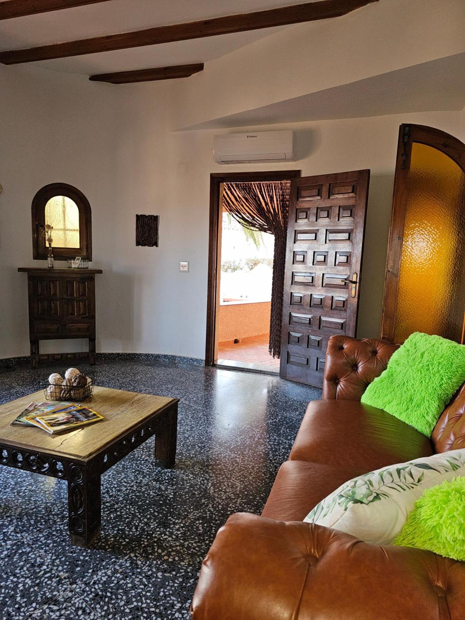 Casa Veintiuno En Calp Apartment Ruang foto