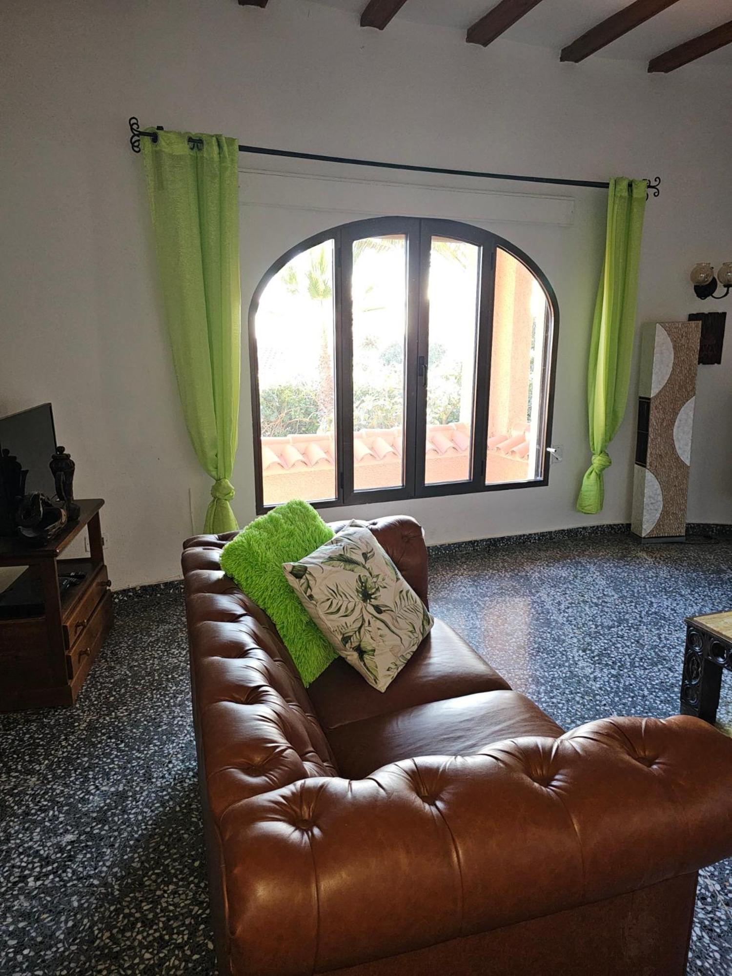 Casa Veintiuno En Calp Apartment Ruang foto