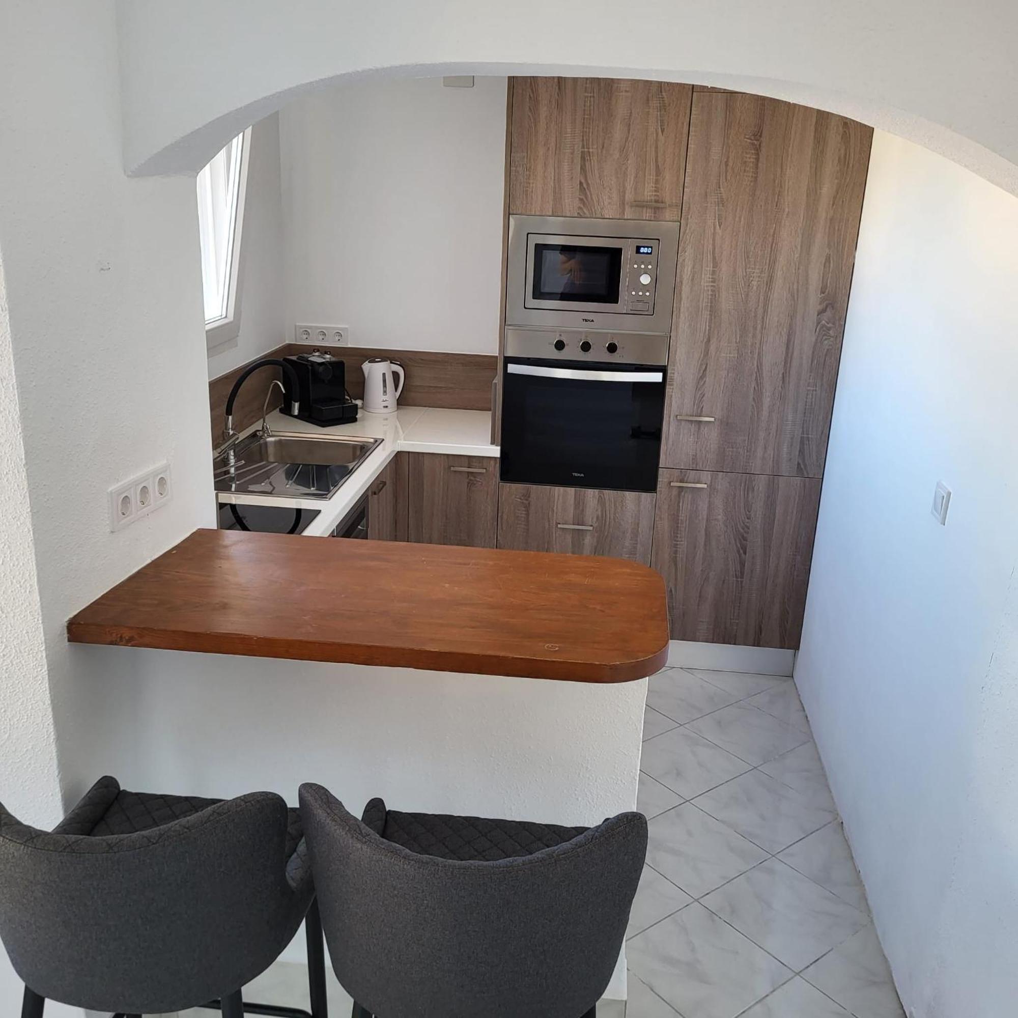 Casa Veintiuno En Calp Apartment Bagian luar foto